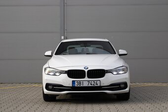 BMW 330i xDrive - 2