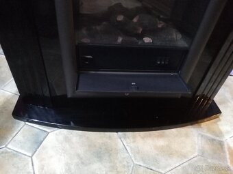 Predám elektrický krb - 2