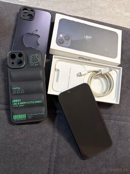 Predám iPhone 13 256gb tmavo modrý - 2