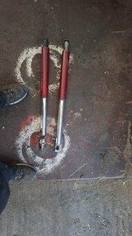 Predné tlmiče na Jawa ČZ kyvacka - 2