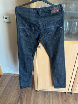 predám rifle veľkosť 34 - 2