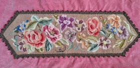 STAROŽITNÁ ŠTÓLA - 2