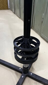 Stojan/drziak na disky/kolesa - 2