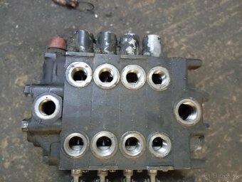 Hydraulický rozvádzač - 2