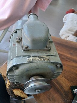motor - 2