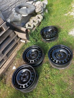 Plechove disky original VW R16 5x112 vw skoda seat - 2