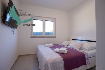 REZERVOVANÉ Na predaj novostavba apartmánu so záhradou v Cho - 2