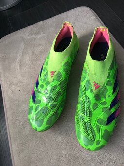 Adidas predator - 2