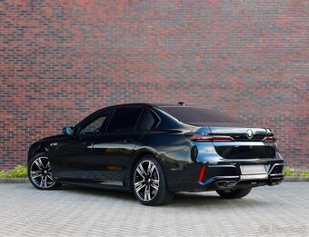 BMW NEW7 M760e XDRIVE 420KW Hybrid INDIVIDUAL - 2