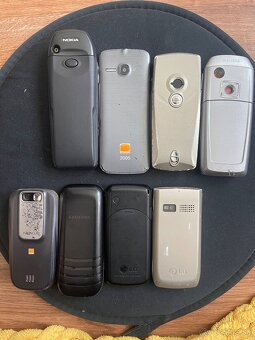 Staré mobily na diely - 2