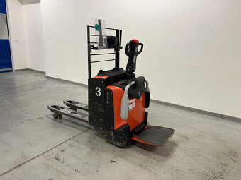 Toyota NZV rucne vedeny vozik LPE 200 2000kg - 2