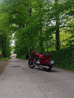 Jawa 250 353 kývačka - 2