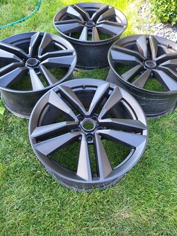 5X114,3 R19 Mustang alu disky +TPms senor - 2