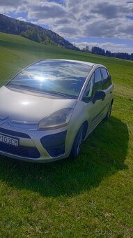 Predám Citroen C4 Picasso - 2