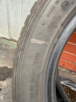 Zimné gumy 215/55 r17 - 2