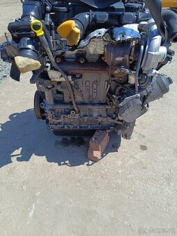 Berlingo,Partner,Focus Mk2,C-Max II,Peugeot 207,308 1.6 Hdi - 2