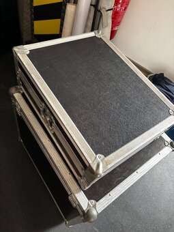 Pioneer DJM 800 +case - 2