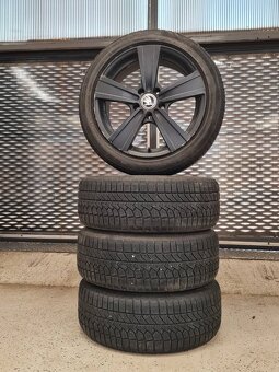 Komplet Skoda Octavia , Superb 205/50 93V XL R17 . - 2