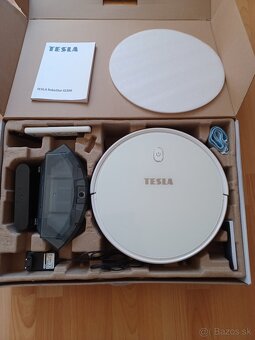 Vysavač Tesla Robo Star iQ 300 - 2