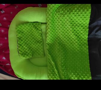 Hniezdo s deckou a vankušíkom pre bábätka - 2