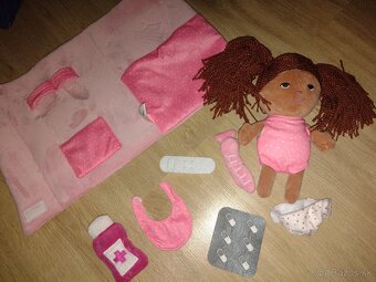 Plyšová bábika s doplnkami - 2