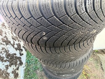 Zimné pneumatiky 195/65 R15 na plechových diskoch 5×112 - 2