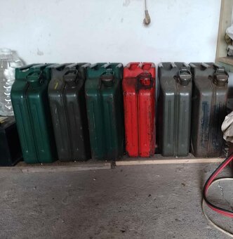 Plechová bandaska / kanister 20L - 2