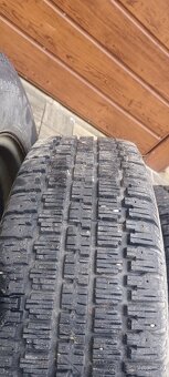 225/75 r15 - 2