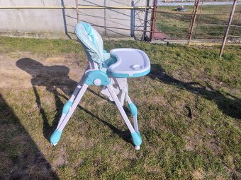 Jedálenská stolička - 2