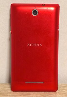 Predám Sony Xperia E - 2