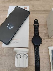 Xiaomi 12, hodinky a slúchadlá. - 2