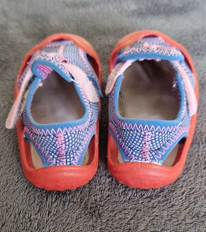 Sandalky Nike - 2