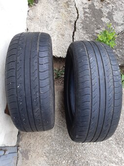 235/60 R16 SUV pneu - 2