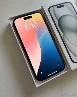 iPhone 15 128GB black - záruka - 2