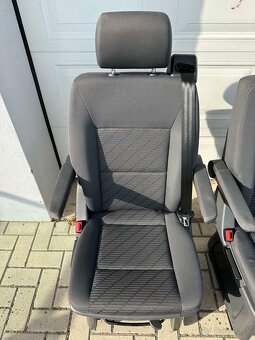 Predám sedadlá do VW MULTIVAN - 2