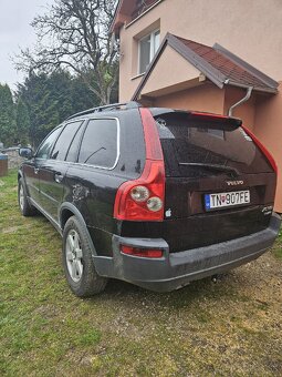 Volvo XC90 - 2