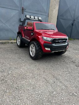 Elektrické autíčko Ford Ranger 4x4 - lakované - červené - 2