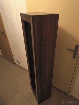 Polica na stenu - 2