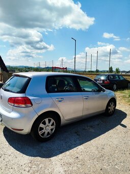 Predam wolksvagen golf 1.6 tdi - 2