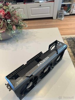 Asus TUF Gaming Radeon Rx7900Xtx - 2