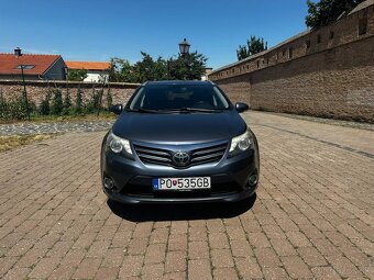 Toyota Avensis Combi 140 kW - 2