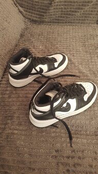 damske dievcenske tenisky NIKE - 2