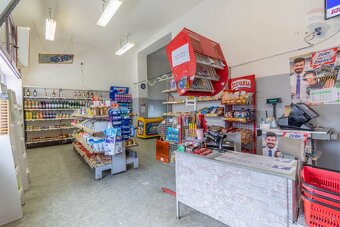 PREDAJ: Obchodný priestor na frekventovanej adrese, Handlová - 2