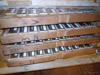 heligonka hlaváček - 2