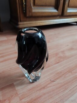 Váza z hutneho skla - 2