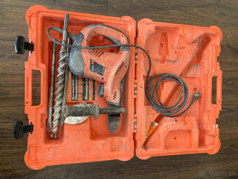 sekacie a vrtacie kladivo - 2