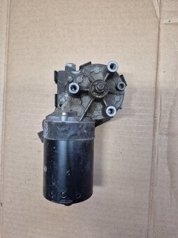 Motorček stieračov,stierača octavia 1 - 2