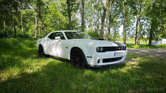 Dodge Challenger ScatPack Shaker Widebody 6,4L - 2