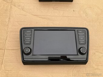 Rádio na Škoda Octavia 3 - 2