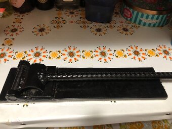 luskac na orechy - 2